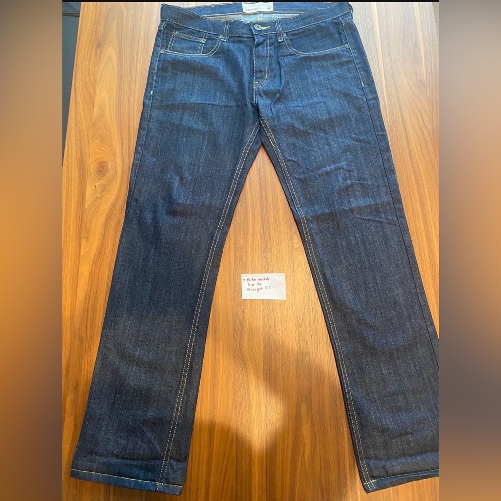 Ecko Unltd Jeans size 32